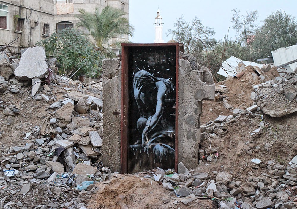 Banksy paints a new series of pieces in Gaza, Palestine (3)