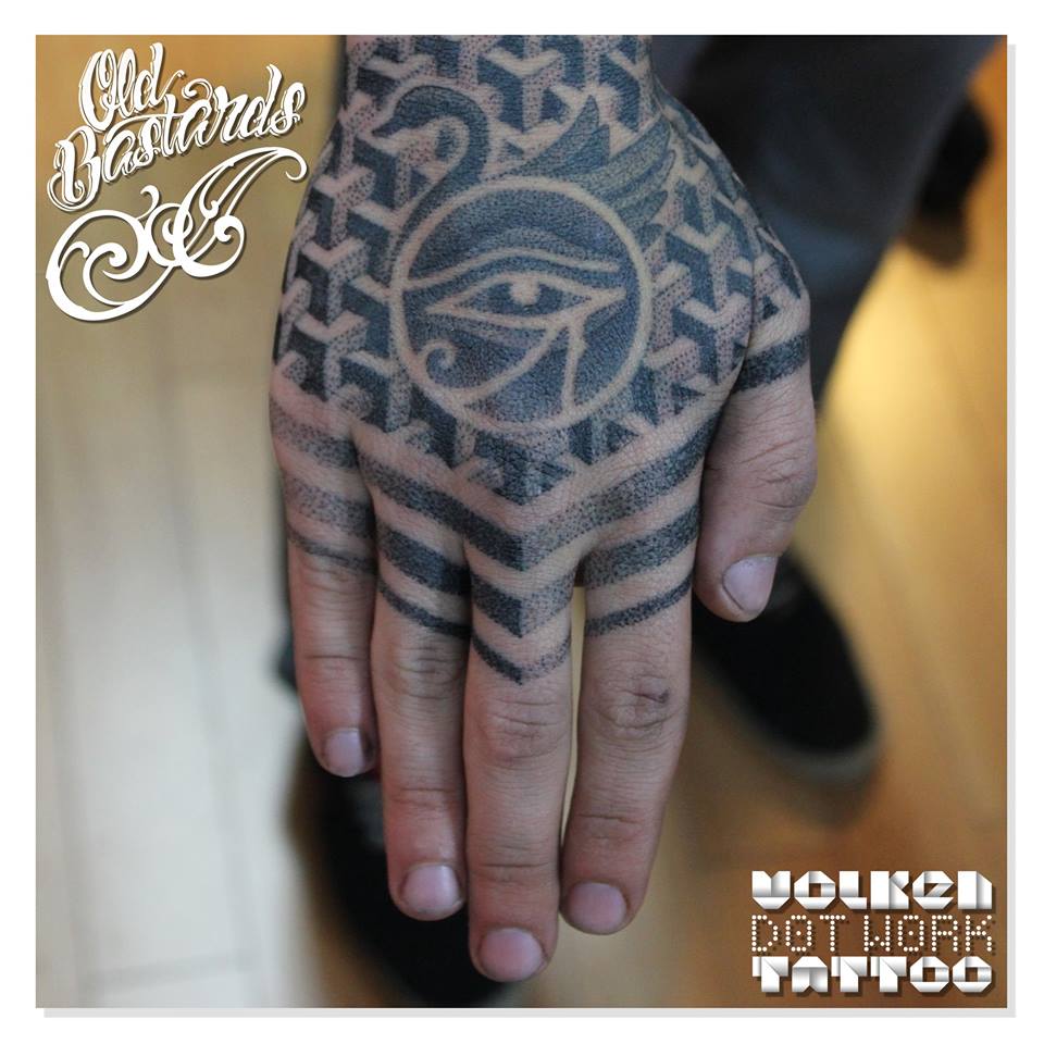 volken, tattoo artist - vlist (1)