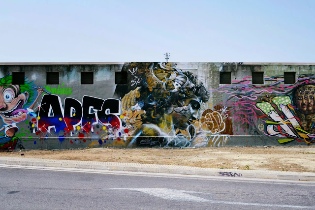 A new mural in Gandia, Spain by Pichi & Avo (3)
