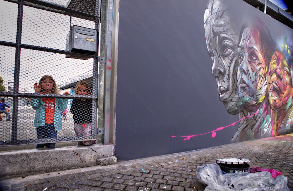 Hopare paints over the dullness of the streets - the vandallist (6)