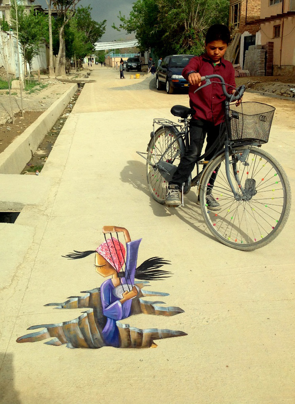 Afghanistan’s First Female Street Artist - THE VANDALLIST (7)